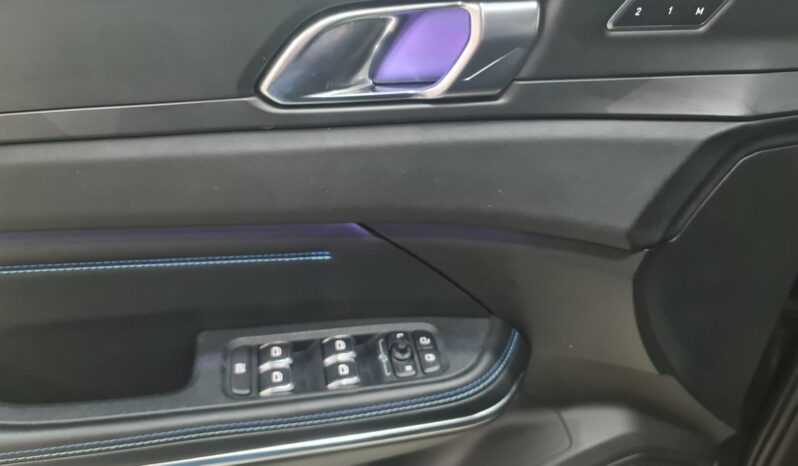 Geely Link&Co O1 1.5 PHEV 179 cv pieno